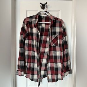 ROOTS MEDIUM FLANNEL BUTTON UP